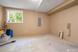 17722 E Lake Desire Dr SE, Renton, WA 98058 - Photo 29