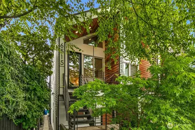 6515 Ellis Avenue S, Seattle, WA 98108 - Photo 1