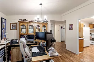 10407 206th Ave NE, Redmond, WA 98053 - Photo 11