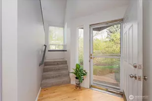 19906 28th Ave W, Lynnwood, WA 98036 - Photo 3