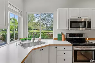 5701 S 234th St, Kent, WA 98032 - Photo 11