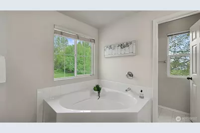 5701 S 234th Street #29, Kent, WA 98032 - Photo 23