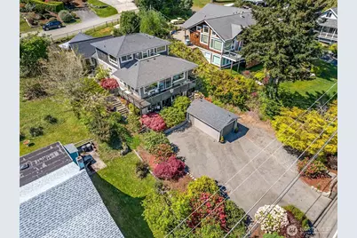 9226 Peacock Hill Avenue, Gig Harbor, WA 98332 - Photo 3