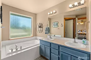 1835 Yew Ave NE, Olympia, WA 98506 - Photo 19