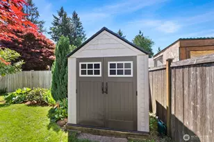 1835 Yew Ave NE, Olympia, WA 98506 - Photo 33