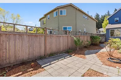 10212 242nd Avenue NE, Redmond, WA 98053 - Photo 23