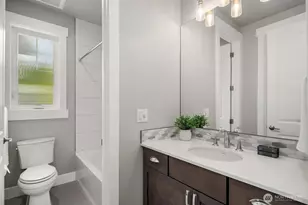 1646 106th Ave SE, Bellevue, WA 98004 - Photo 23