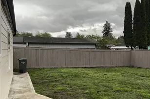 2010 4th St SE, Auburn, WA 98002 - Photo 17