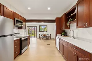 1851 NE Pacific Ave NE, Keyport, WA 98345 - Photo 13