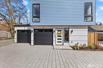9537 Dayton Avenue N, Seattle, WA 98103 - Photo 1