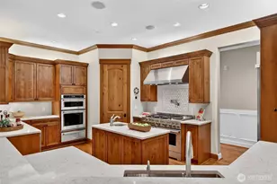 23011 257th Ave SE, Maple Valley, WA 98038 - Photo 11