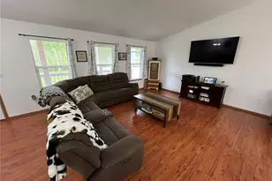 40 E Jarrett Dr, Shelton, WA 98584 - Photo 9