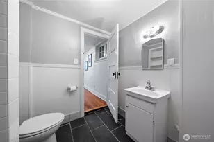 902 Washington St, Wenatchee, WA 98801 - Photo 35