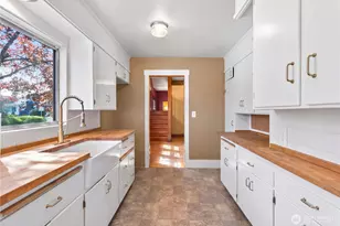 902 Washington St, Wenatchee, WA 98801 - Photo 9