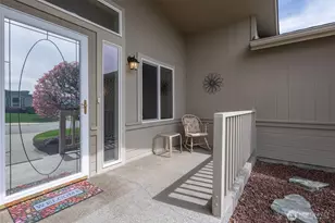 586 Canyon Dr, East Wenatchee, WA 98802 - Photo 9