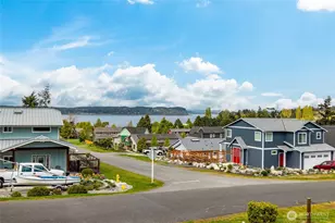 407 NE 4th St, Coupeville, WA 98239 - Photo 25