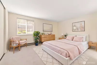 12505 NE 117th Place #J1, Kirkland, WA 98034 - Photo 7