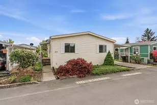 327 Franklin Pl, Longview, WA 98632 - Photo 9