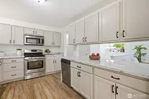 3609 S 263rd St, Kent, WA 98032 - Photo 11