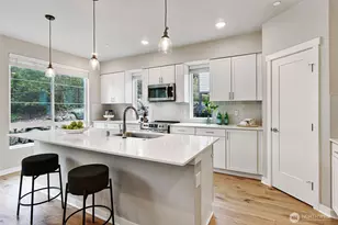6633 NE 188th Ct, Kenmore, WA 98028 - Photo 5
