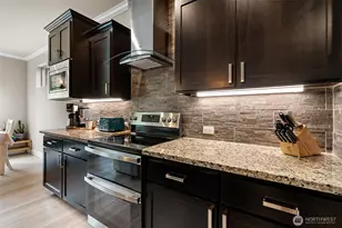 5513 67th St Ct NW, Gig Harbor, WA 98335 - Photo 9