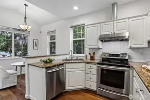 9834 NE 130th Pl, Kirkland, WA 98034 - Photo 9