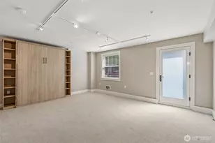 1078 NE High St, Issaquah, WA 98029 - Photo 29