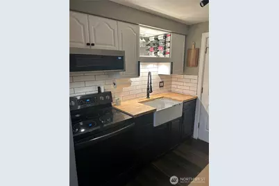 10133 Patterson Street S, Tacoma, WA 98444 - Photo 7