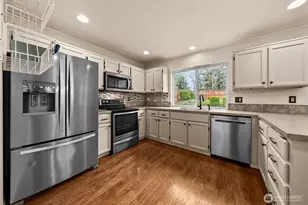 10517 Farwest Ct SE, Yelm, WA 98597 - Photo 3