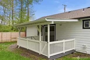 10404 Jovita Blvd E, Edgewood, WA 98372 - Photo 21