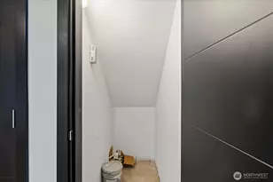 206 22nd Ave, Seattle, WA 98122 - Photo 21