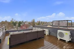 206 22nd Ave, Seattle, WA 98122 - Photo 23