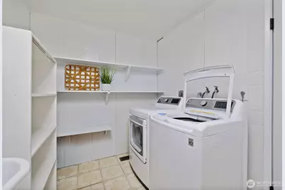 914 S 30th Place, Renton, WA 98055 - Photo 27