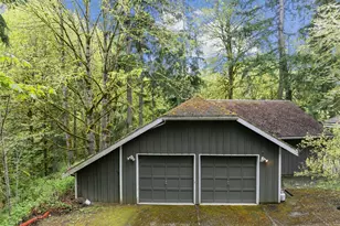 611 208th Ave SE, Sammamish, WA 98074 - Photo 7