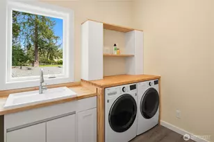 14614 SE 20th St, Bellevue, WA 98007 - Photo 27