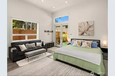 14614 SE 20th Street, Bellevue, WA 98007 - Photo 13
