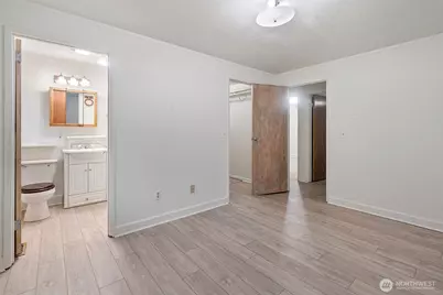 14403 SE 139th Place, Renton, WA 98059 - Photo 9