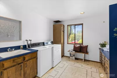 409 NW 162nd Street, Shoreline, WA 98177 - Photo 15
