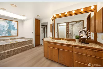 5303 143rd Avenue SE, Bellevue, WA 98006 - Photo 17