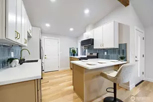 9321 Renton Ave S, Seattle, WA 98118 - Photo 7