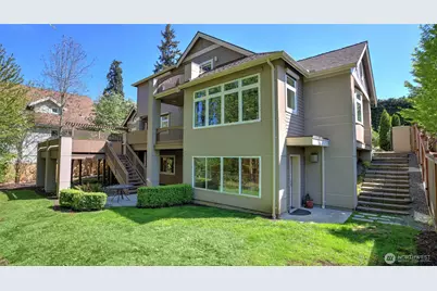 13730 Main Street, Bellevue, WA 98005 - Photo 39