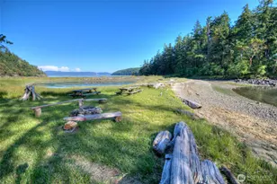 125 Mossywoods Ln, Orcas Island, WA 98280 - Photo 5