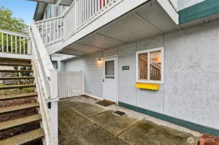 8823 Holly Dr, Everett, WA 98208 - Photo 21