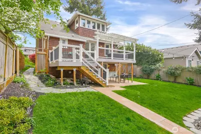 2635 46th Avenue SW, Seattle, WA 98116 - Photo 35