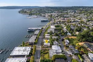832 Lake St S, Kirkland, WA 98033 - Photo 1