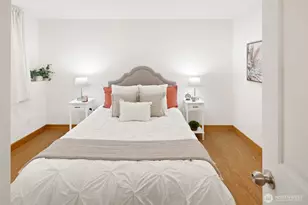 9219 Stone Ave N, Seattle, WA 98103 - Photo 23