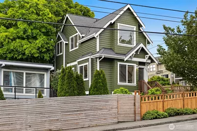 9219 Stone Avenue N, Seattle, WA 98103 - Photo 27