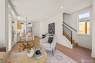 3020 NE 95th St #B, Seattle, WA 98115 - Photo 9
