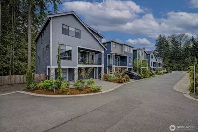 130 198th Street SE #5, Bothell, WA 98012 - Photo 3