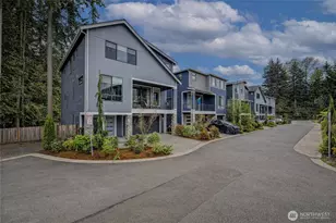 130 198th St SE, Bothell, WA 98012 - Photo 3